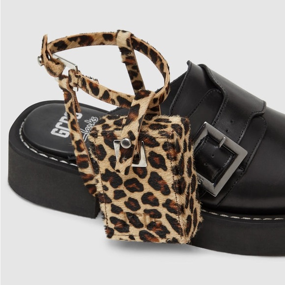 GCDS X CLARKS PONY SKIN POCKET GAITER - Picture 3 of 9